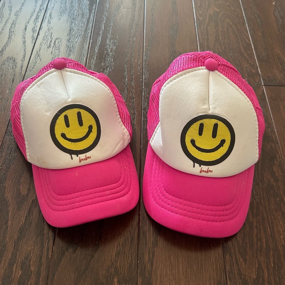 Bubu LA Baby TWO Trucker Hats – Hot Pink Smiley Face, Twin Girls Matching
